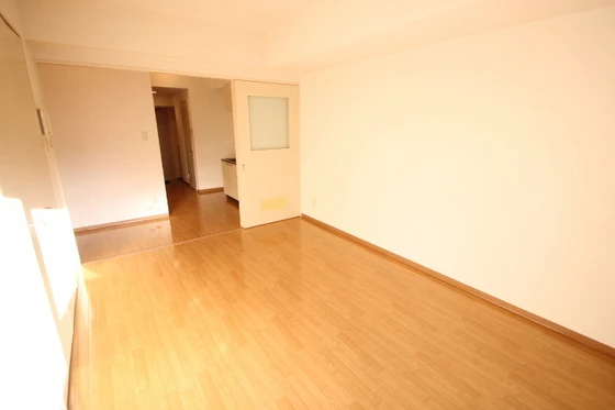 クレセールフルタ