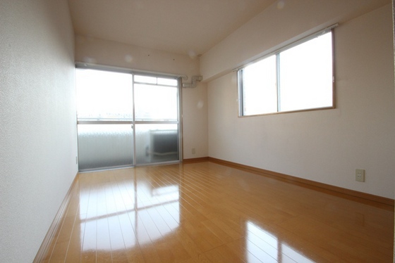 サンハイツ佐伯