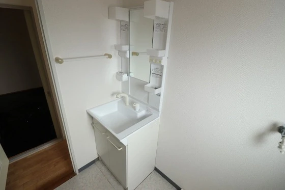 シャインハウスD棟