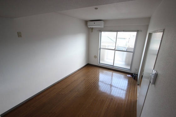 シャインハウスD棟