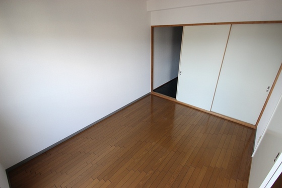 シャインハウスD棟