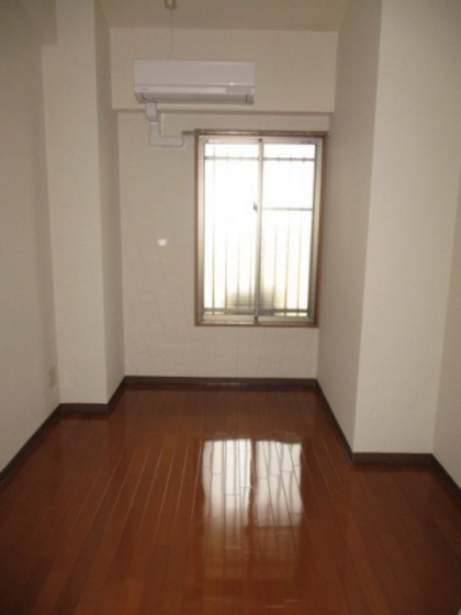 アティール観音