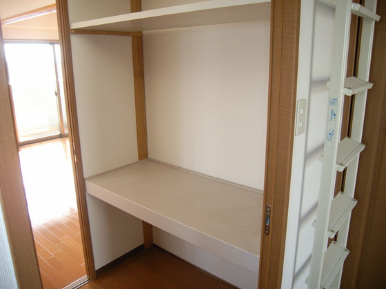 アティール観音