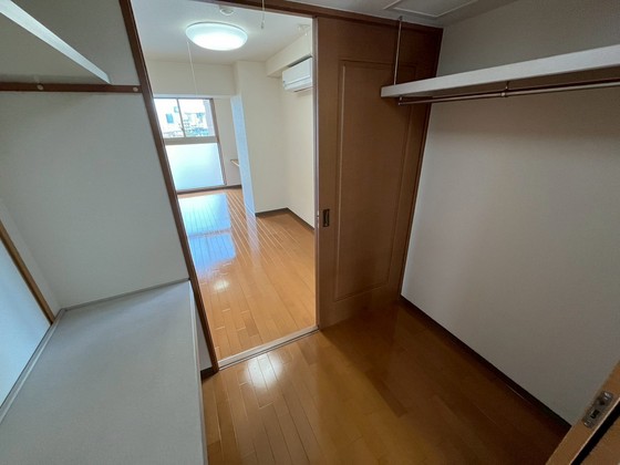 アティール観音