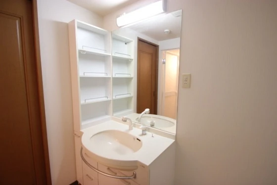 アティール観音