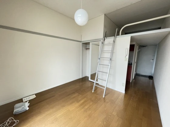 レオパレスflora