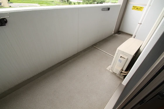 エミネンス西原 壱番館