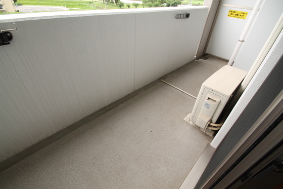 エミネンス西原 壱番館