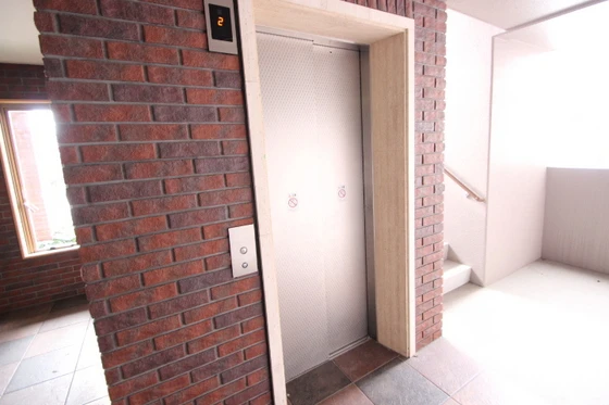 エミネンス西原 壱番館