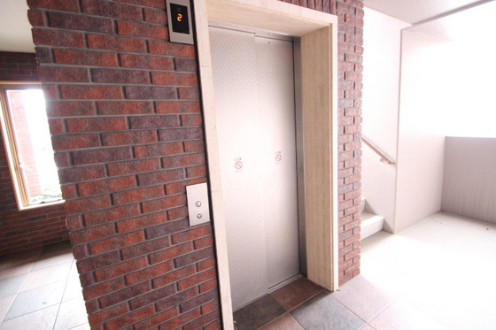 エミネンス西原 壱番館