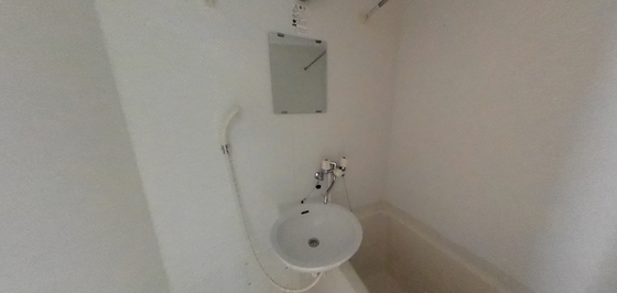 レオパレス東久保