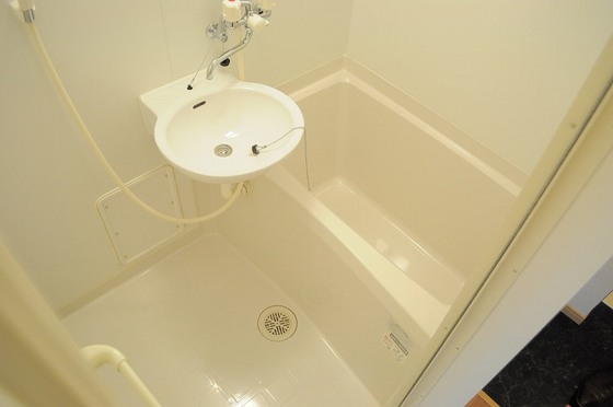 レオパレス東久保