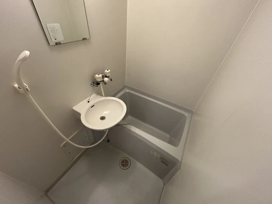 レオパレスEMINENCE