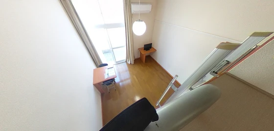 レオパレスEMINENCE