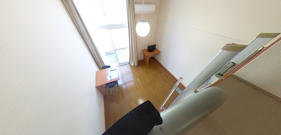 レオパレスEMINENCE