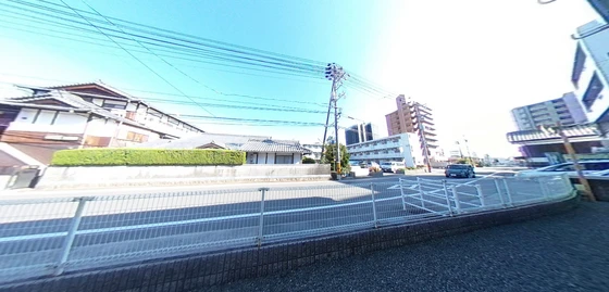 レオパレスEMINENCE