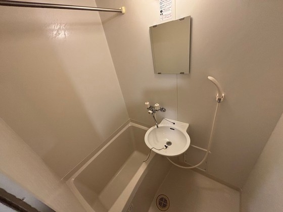 レオパレス三宅