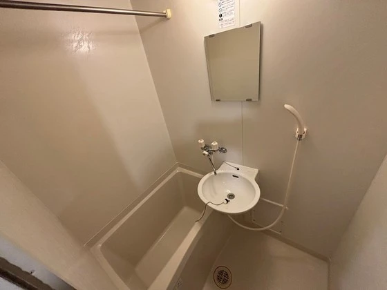 レオパレス三宅