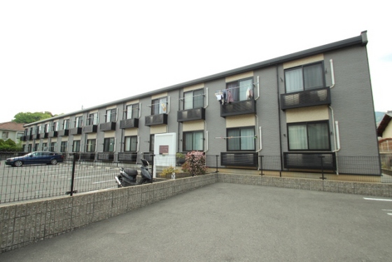 レオパレス三宅