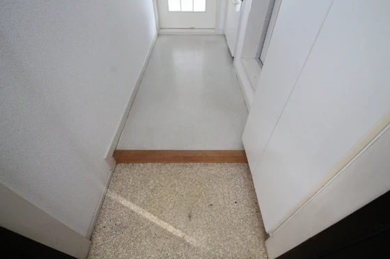 アヴェニュー佐方