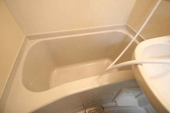 アヴェニュー佐方