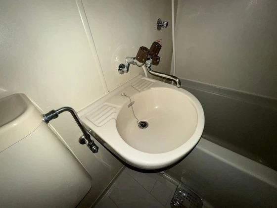 アヴェニュー佐方