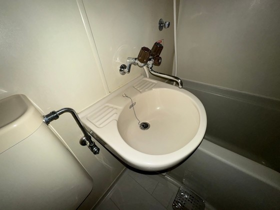 アヴェニュー佐方