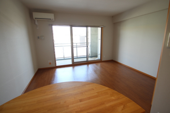 RUMAHニシモト桃山