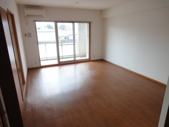 RUMAHニシモト桃山