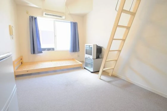 レオパレス松浦