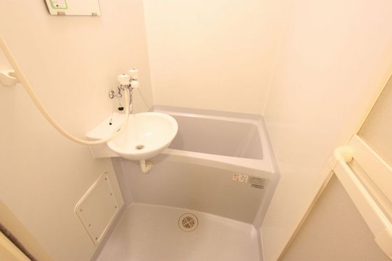 レオパレス古市