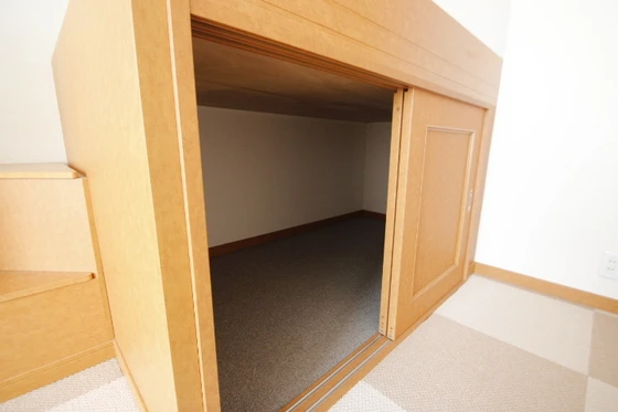 レオパレス長楽寺