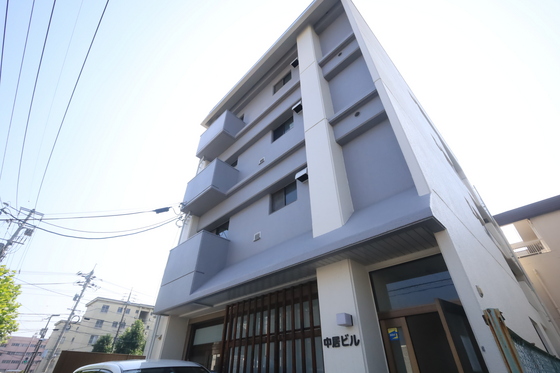 中居ビル