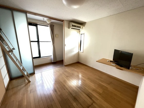 レオパレスシナジー