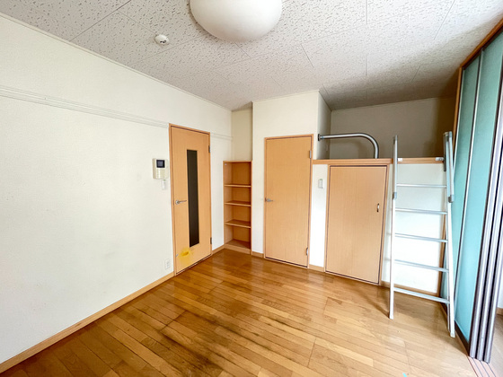 レオパレスシナジー