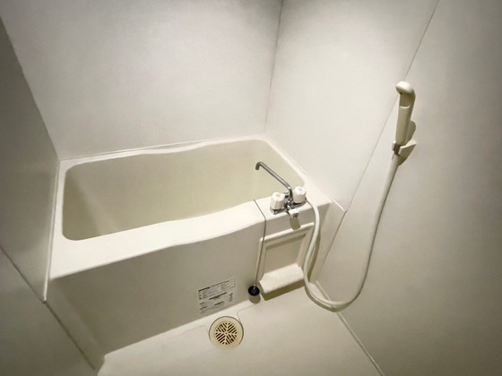 グラビスコート西原駅前