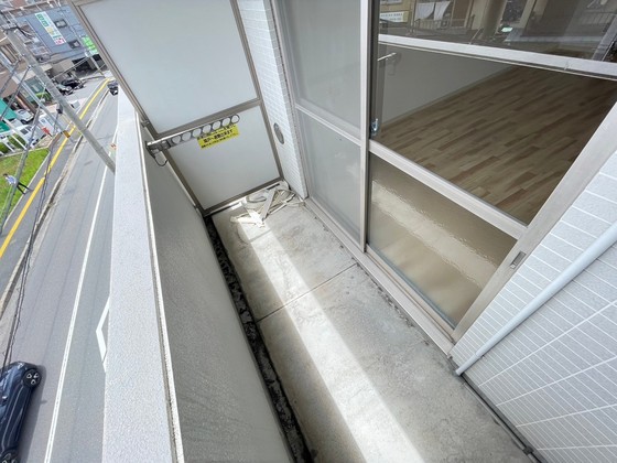 グラビスコート西原駅前