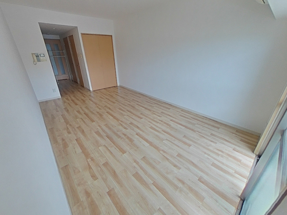 グラビスコート西原駅前