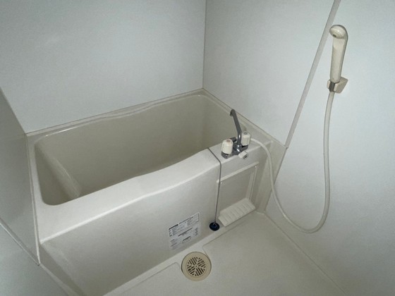 グラビスコート西原駅前