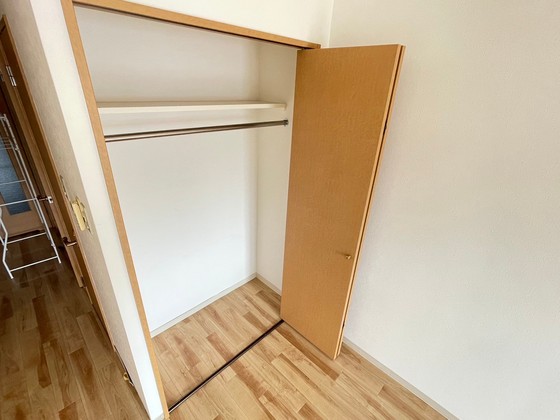 グラビスコート西原駅前