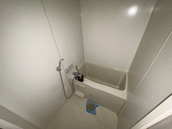 グラビスコート西原駅前