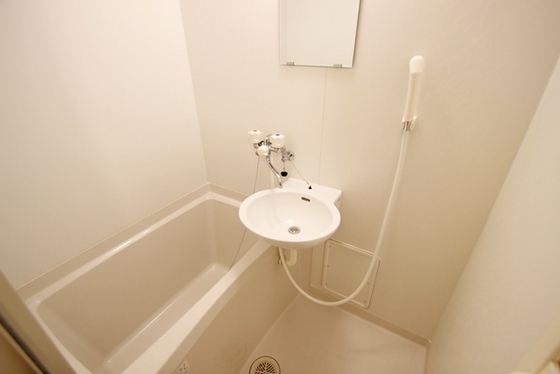 レオパレスKAMON Ⅵ