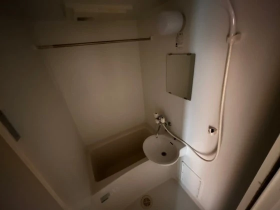 レオパレス安東