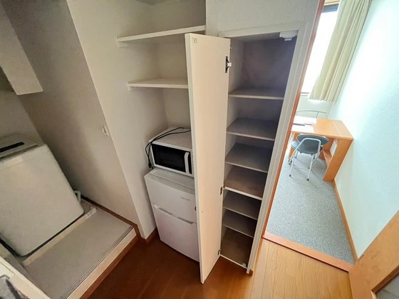 レオパレス安東