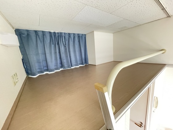 レオパレスマ・メゾン