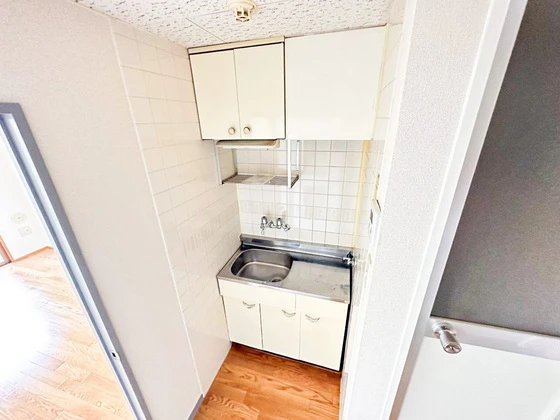 サンローレル八幡