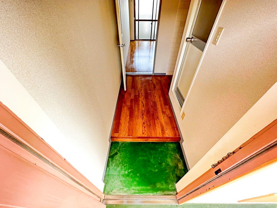 サンローレル八幡