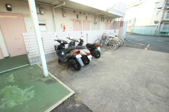 サンローレル八幡