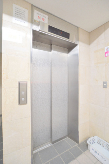 ダイアパレス平和通り