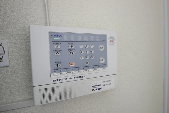 レオパレスクエスト